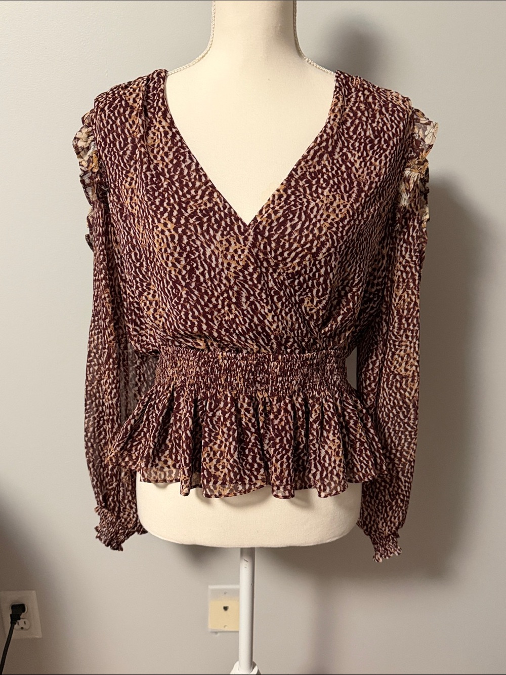Express Animal Print Smocked Peplum Blouse Size M NWT